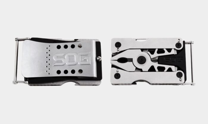 Sync II Is a Multi-Tool Belt Buckle