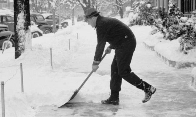 6 Shovels That Will Make Snow Your Bitch