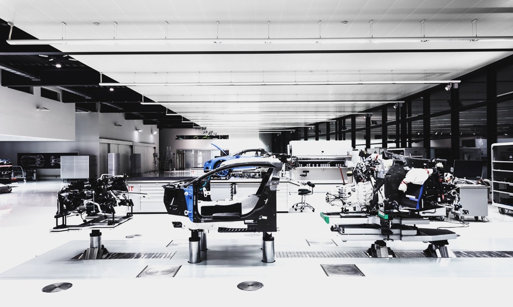 Inside-the-Bugatti-Chiron-Factory-2