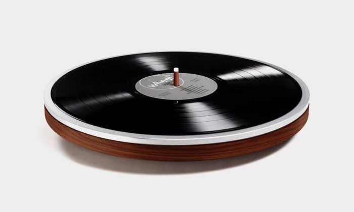 Wheel-is-the-Futuristic-Retro-Minimalist-Turntable