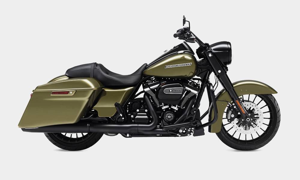 new-Harley-Davidson-2017-Road-King-Special-new