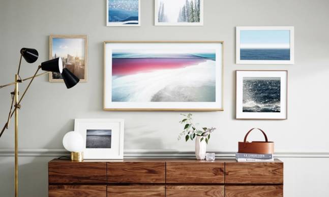 Samsung’s New Frame TV Blends into Any Art Gallery