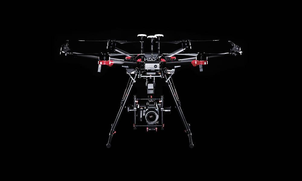 DJI-and-Hasselblad-Just-Released-an-Insane-Camera-Drone-4