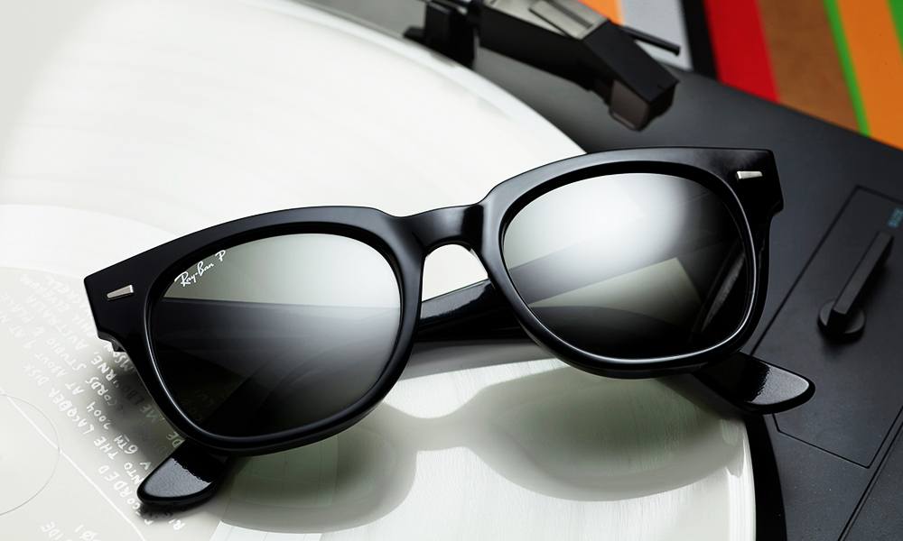 Ray-Ban is Reviving the ’60s Meteor Frames