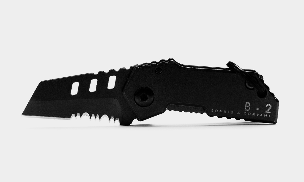The World’s Smallest Tactical Pocket Knife