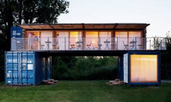 Artikul-Shipping-Container-Hotel-new