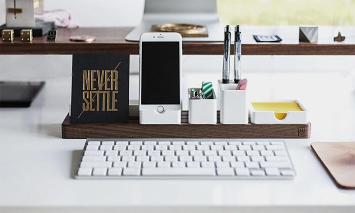 Gather Organizes Your Desk Tetris Style