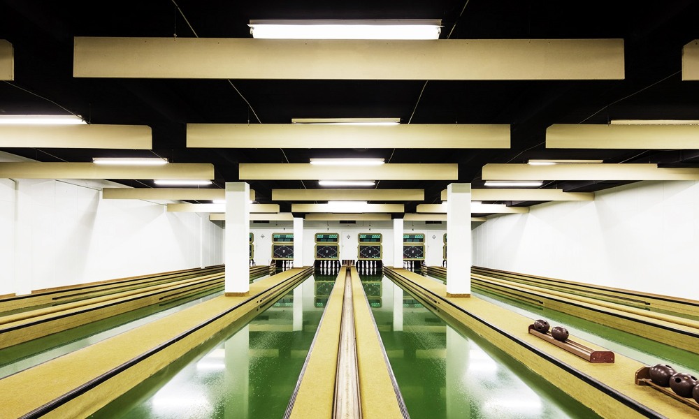 Incredible-Bowling-Alleys-of-Germany-4