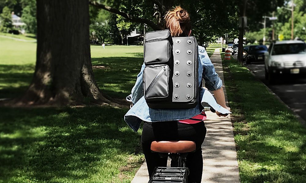 Bloqbag-Is-a-Modular-Backpack-System-2