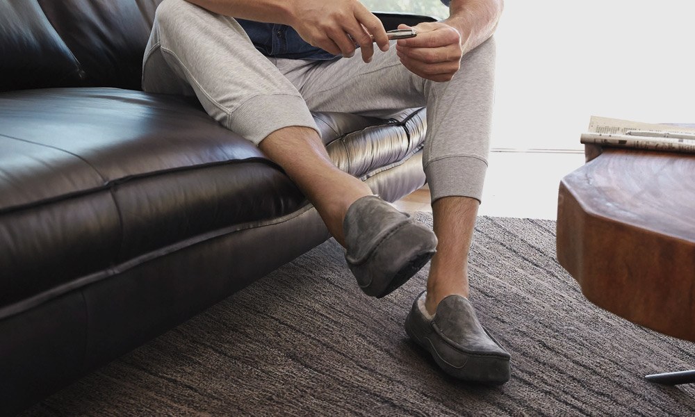 mens slippers that can be worn outside