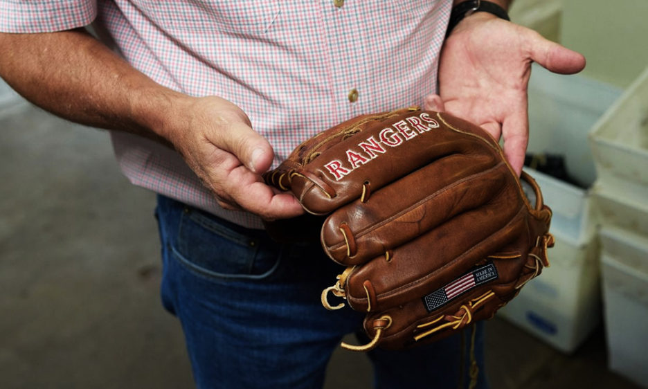 nokona-american-made-baseball-gloves-cool-material