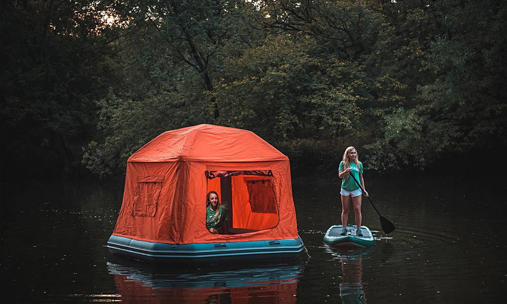 Shoal-Tent-Is-a-Raft-You-Can-Sleep-In-1