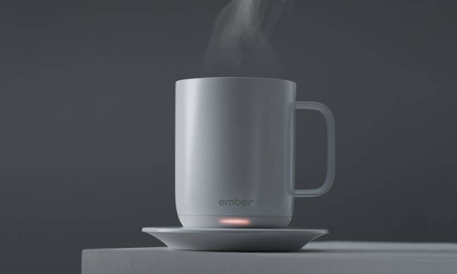 The Ember Ceramic Mug Keeps Your Coffee at the Perfect Temperature