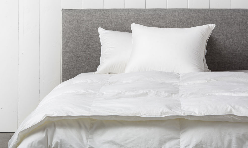 Upgrade Your Bedroom With Parachute’s Down Alternative Duvet