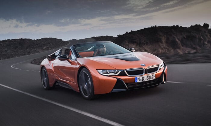 BMW-i8-Roadster-1