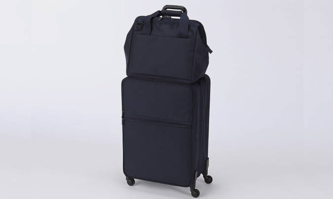 muji 35l suitcase