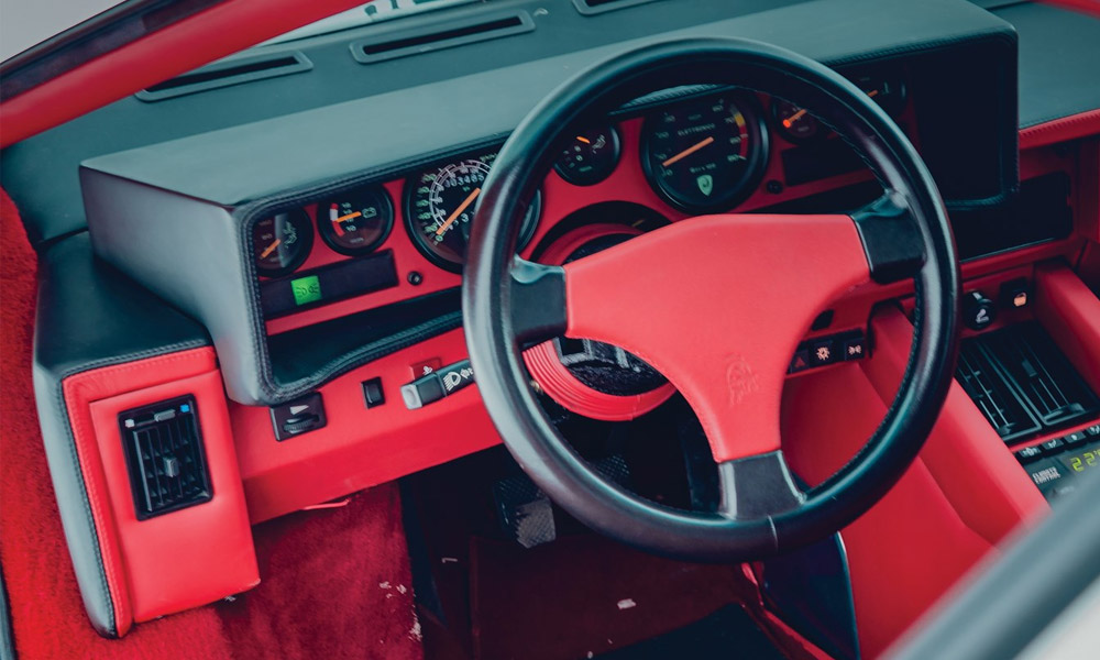 25th-Anniversary-Lamborghini-Countach-Is-Up-for-Auction-5