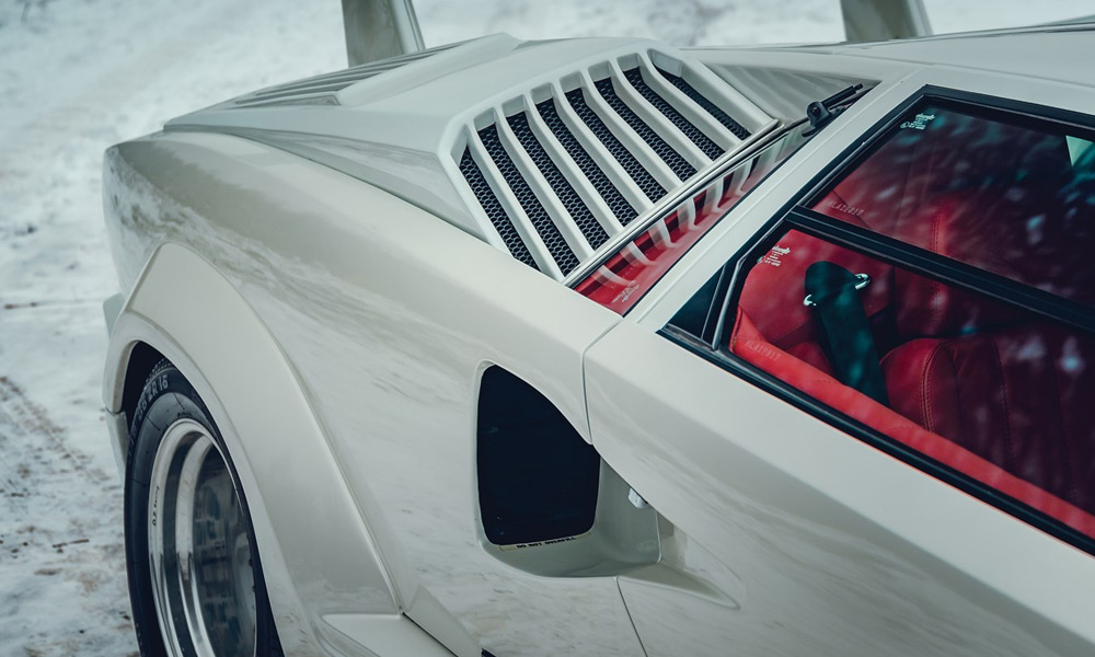 25th-Anniversary-Lamborghini-Countach-Is-Up-for-Auction-8