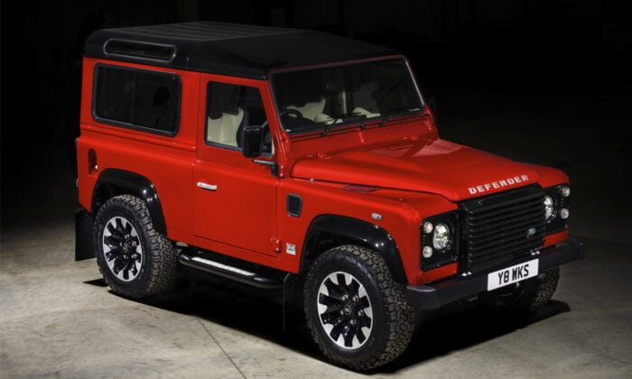 Land Rover Defender Works V8 Edition