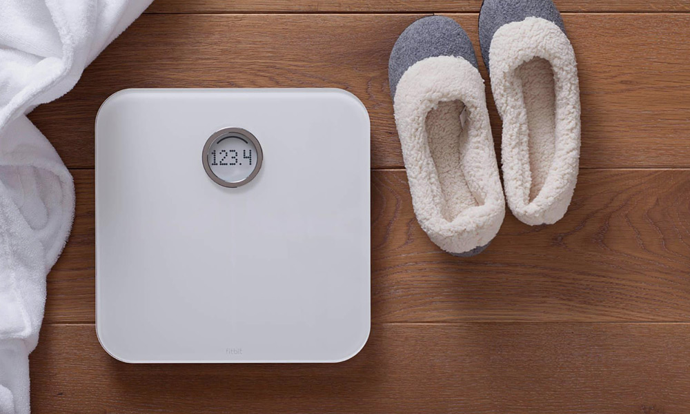 The Weight Guru Bluetooth Smart Scale Syncs With Fitbit and Tracks