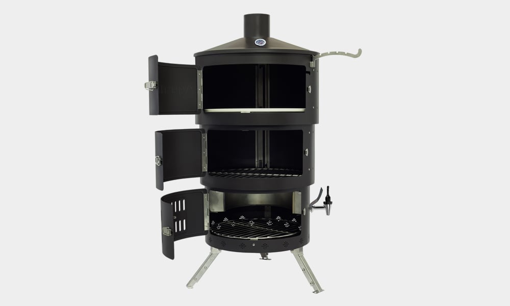 The Aquaforno II Is a Grill, Smoker, Pizza Oven, and More