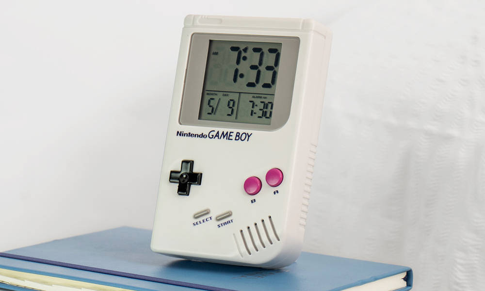 Game-Boy-Alarm-Clock-1