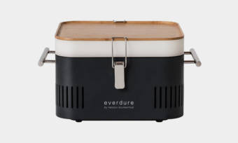 Cube-Grill-Is-Great-for-Grilling-on-the-Go-1