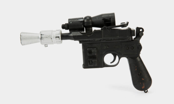 Han-Solo-Blaster-Return-of-the-Jedi-Auction-2