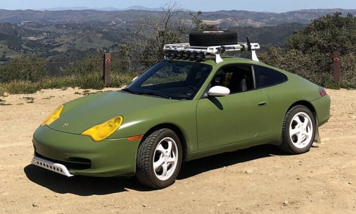 Porsche-911-Carrera-996-Safari-1