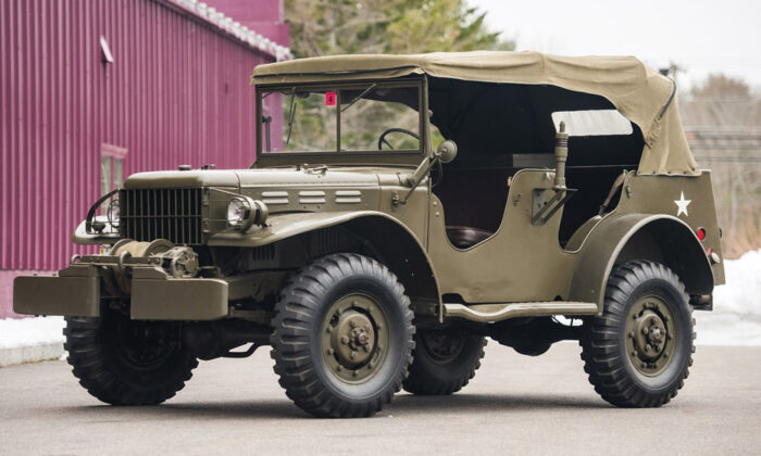 1945 Dodge WC-58 Radio Car