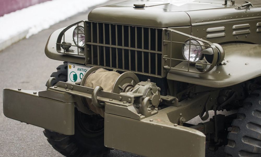 1945-Dodge-WC-58-Radio-Car-7