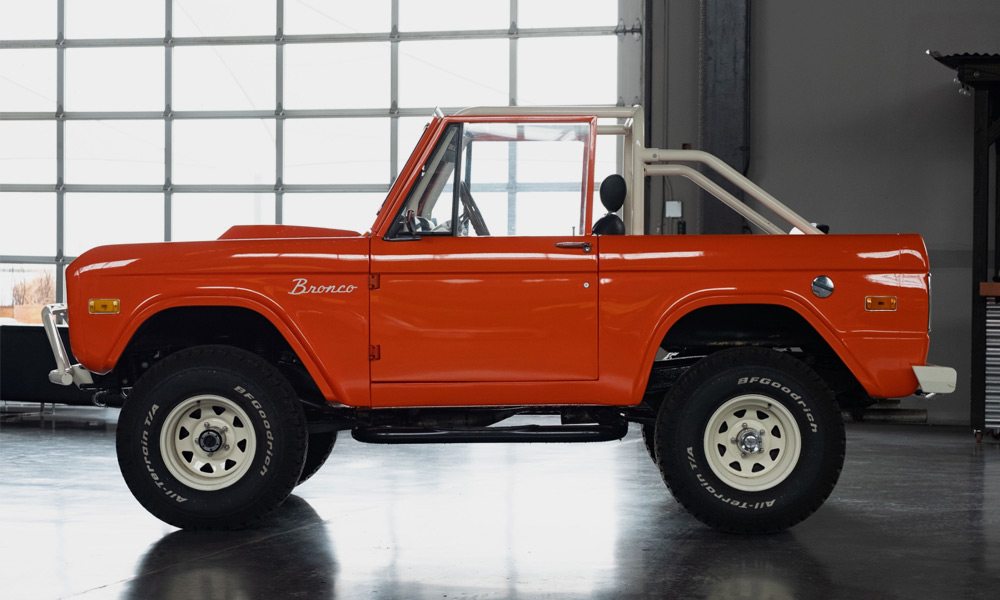 This 1969 Ford Bronco Is Powered by a V8 Mustang Engine