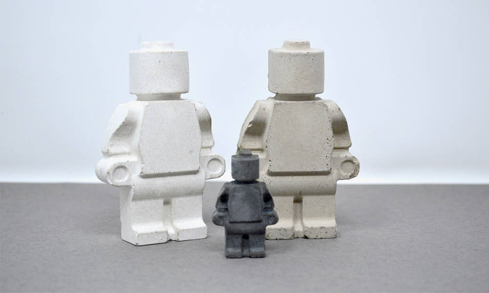 Concrete-LEGO-Minifig-1