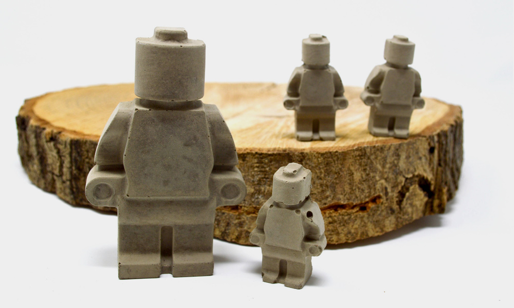 Concrete-LEGO-Minifig-2
