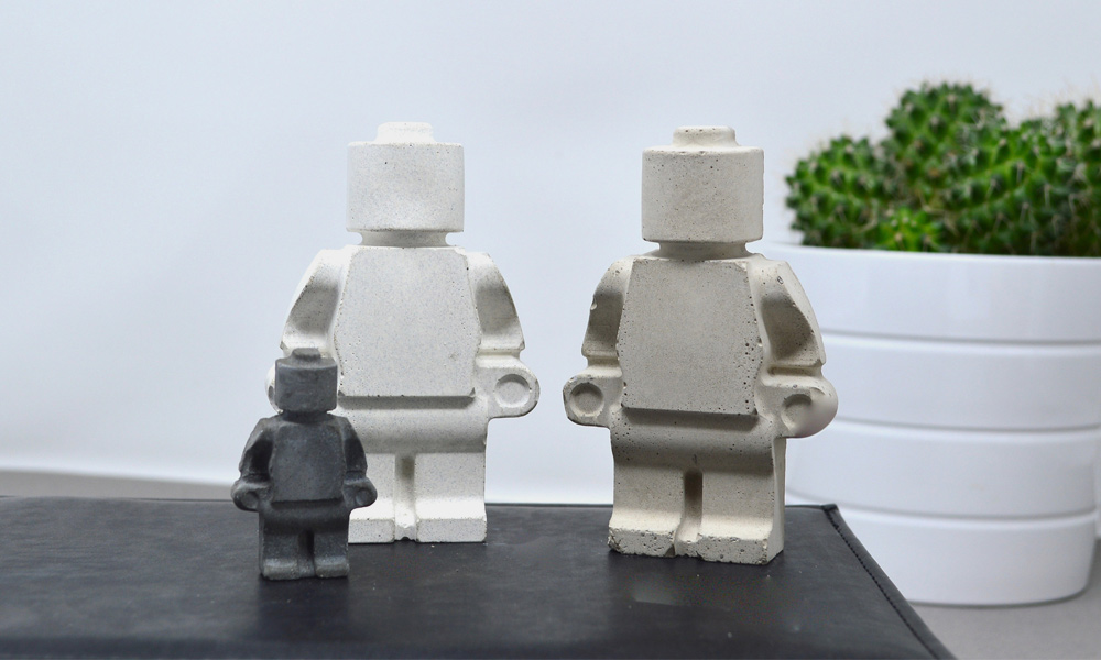 Concrete-LEGO-Minifig-4