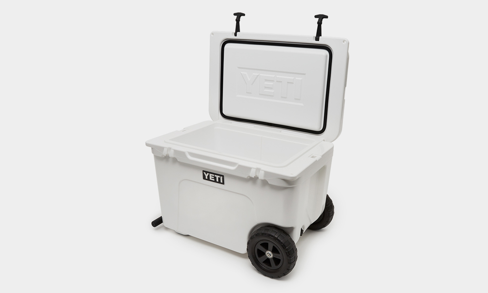 YETI-Finally-Decided-to-Put-Wheels-on-a-Cooler-4
