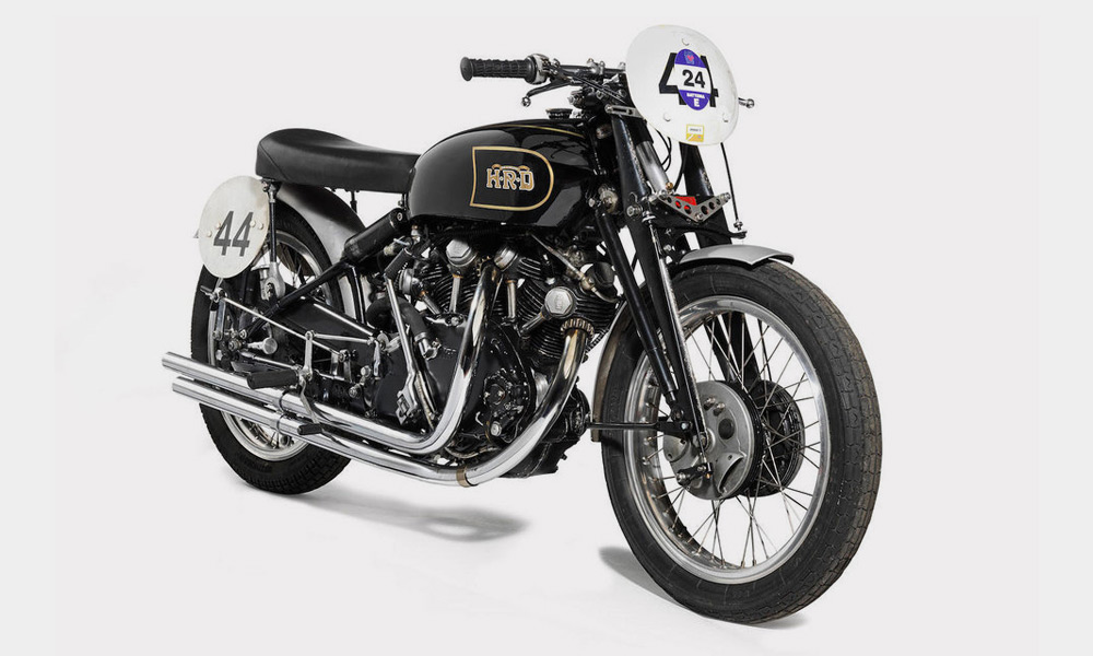1949-Vincent-Black-Lightning-Motorcycle-2