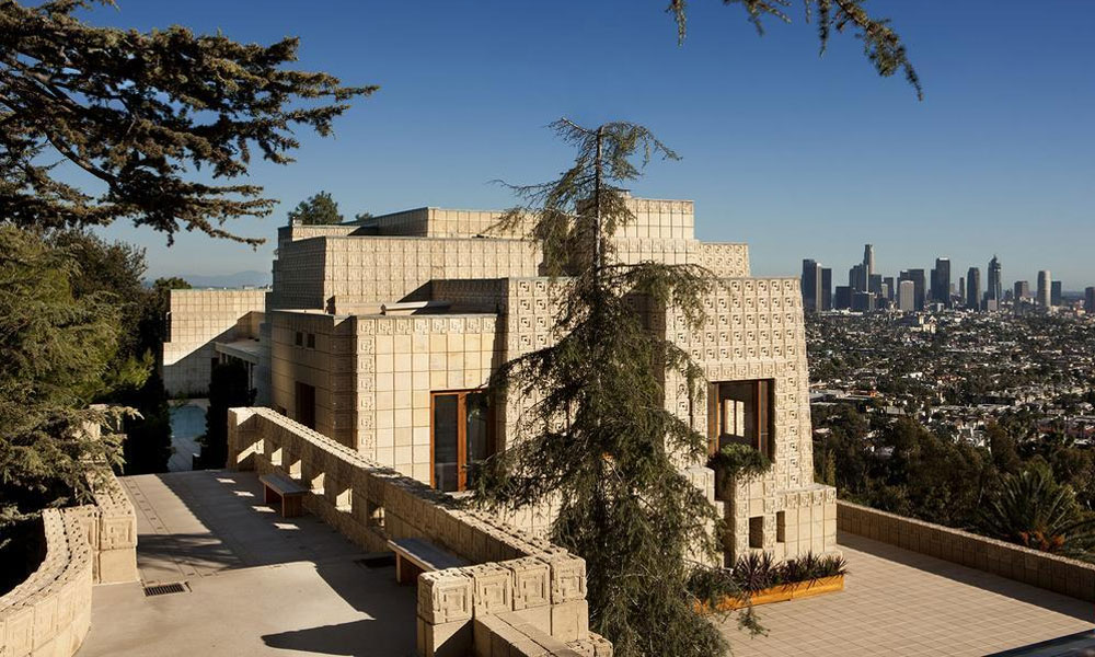 Frank-Lloyd-Wright-House-Seen-in-Blade-Runner-Is-for-Sale-2