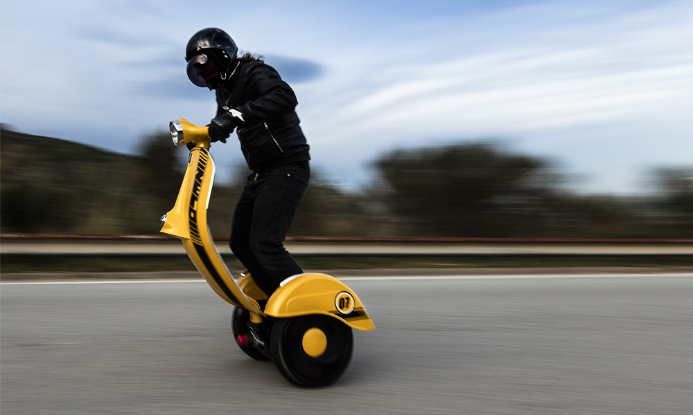 Z-Scooter-Is-Part-Segway-and-Part-Vespa-1
