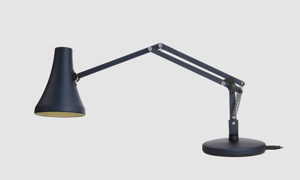 Anglepoise-Made-a-Mini-Version-of-Its-Iconic-Lamp-2