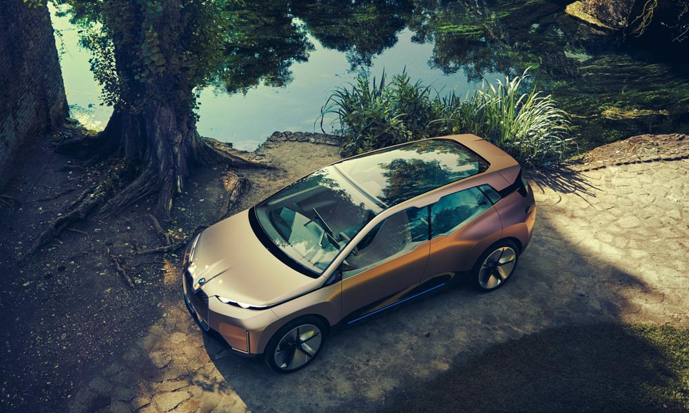 BMW-Vision-iNEXT-Crossover-6