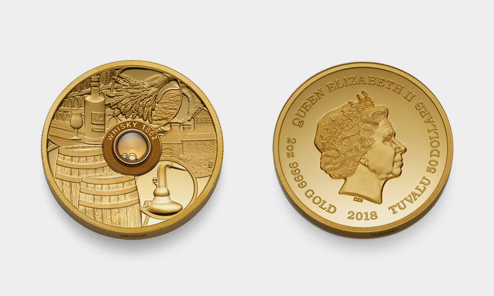 Coin-Contains-a-Drop-of-the-Oldest-Whisky-in-the-World-1