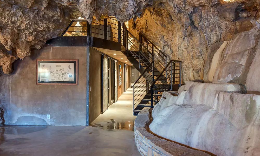 Luxury-Hotel-Is-Built-Inside-a-Cave-6