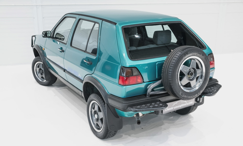 Volkswagen-Built-an-Off-Road-Golf-During-the-90s-7