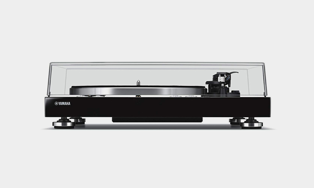Yamahas-New-Turntable-Can-Stream-over-WiFi-3