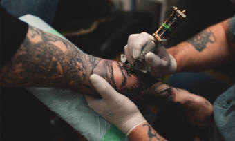 8-Tattoo-Artists-You-Should-Follow-on-Instagram-Header