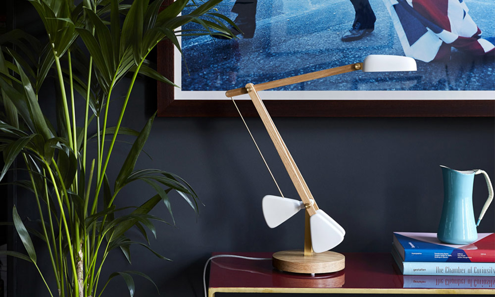 The-Herston-Self-Balancing-Desk-Lamp-2