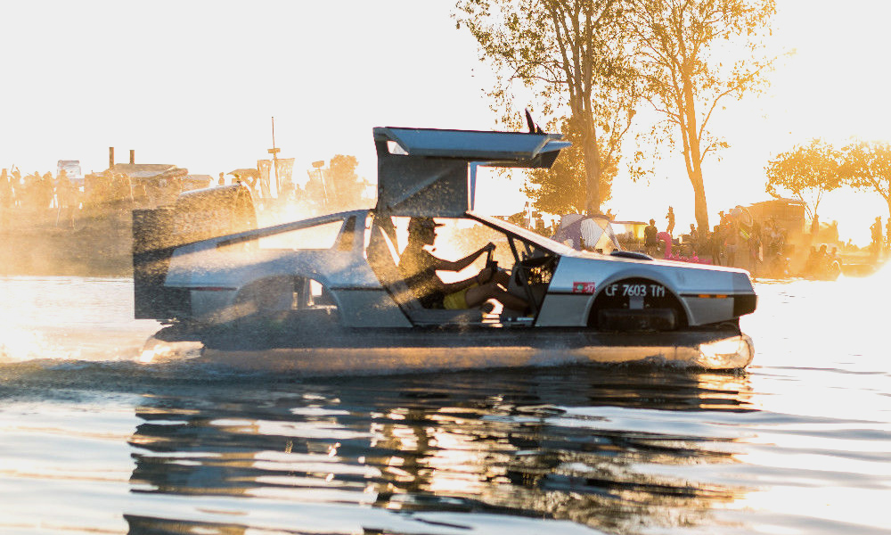 This Hand-Built Hovercraft Looks like a DeLorean