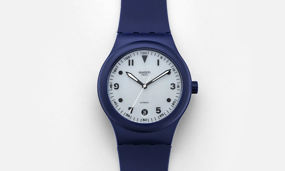 HODINKEE and Swatch Teamed Up to Make an Affordable Watch With Style
