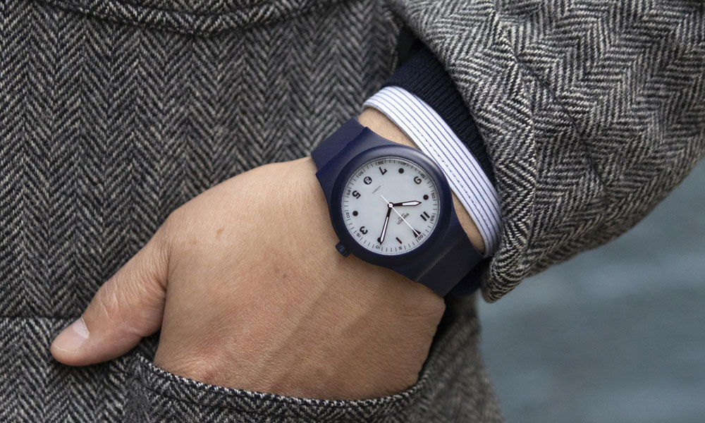 HODINKEE-and-Swatch-Teamed-Up-to-Make-an-Affordable-Watch-With-Style-5